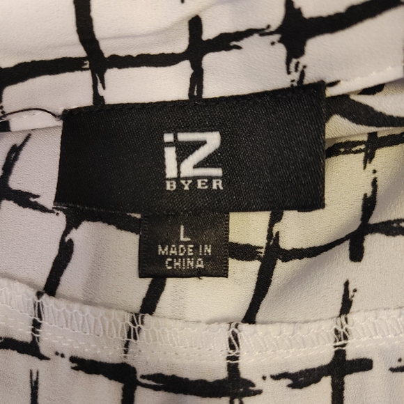 IZ Byer Roll-Tab Shirt, White Black L - Picture 7 of 9